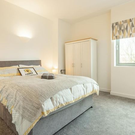 Central Bedford: Two Bedrooms, Breakfast Basket Exterior foto