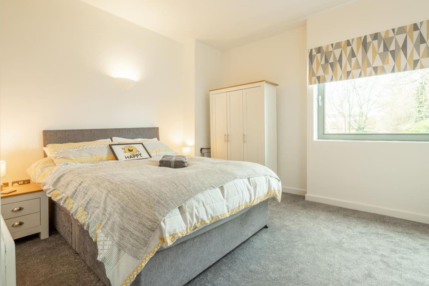 Central Bedford: Two Bedrooms, Breakfast Basket Exterior foto